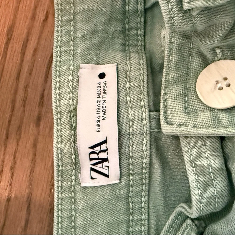 Zara Mint Green High-Waist Jeans